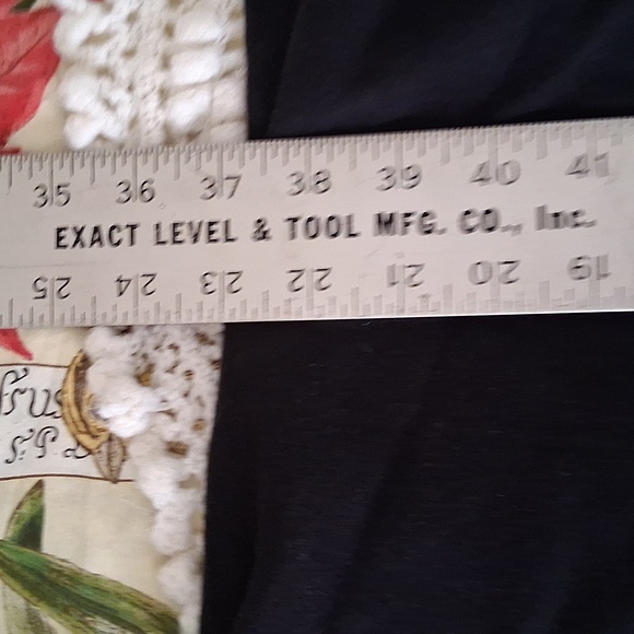 Mud Lovin’ Camo Wearin’ Boot Stompin’ Country Kind of Girl Hoodie – Women’s M 🤠 - Picture 9 of 9